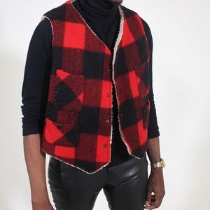 Tennessee Black and Red  Uni-Sex Wool Vest